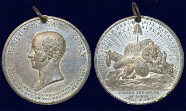 obverse and reverse of the Earl Grey medal
