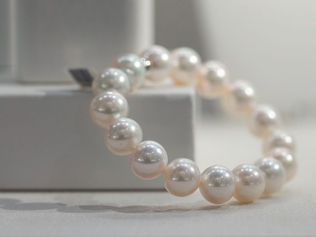 Pearl bracelet from The Perth Mint