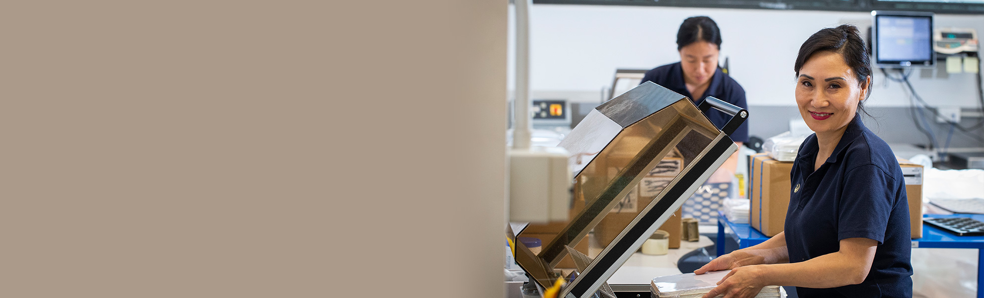 People and community hero banner 1980X600