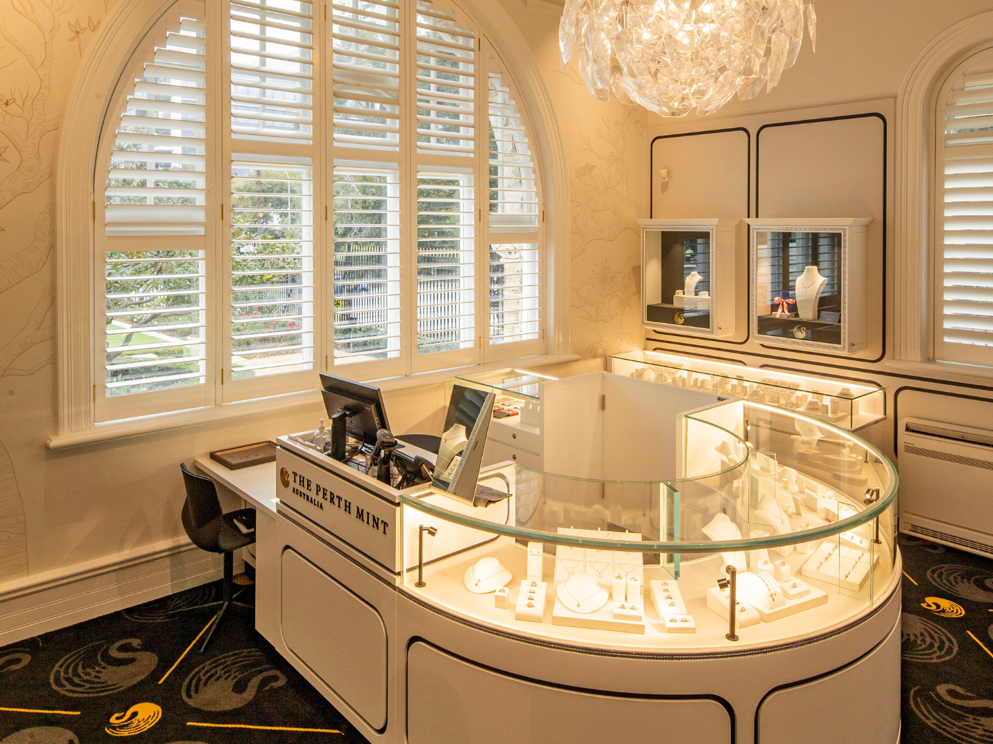 Pink diamond room