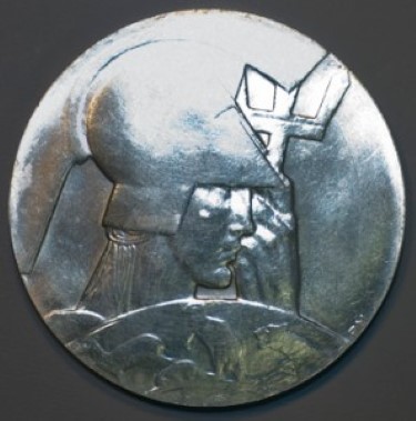 reverse of a Mond Medallion
