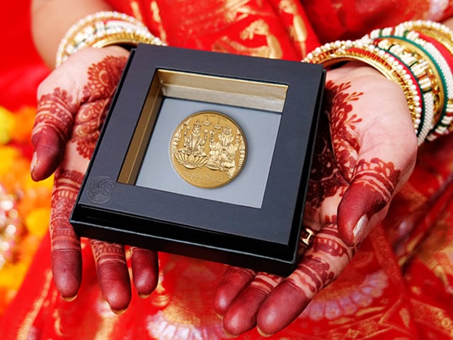 Diwali gold click and collect