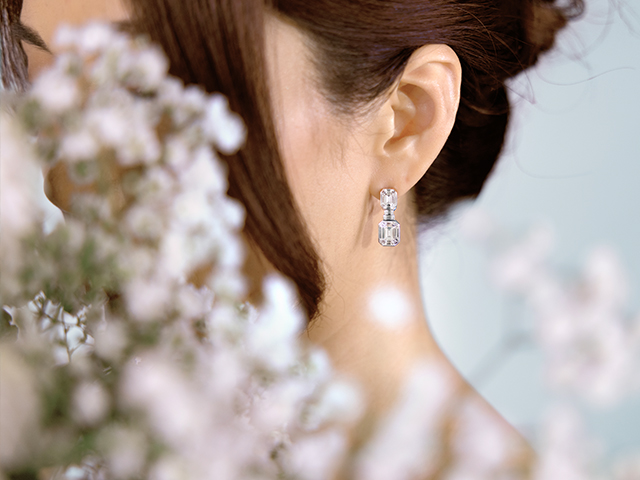 Luxury jewellery Perth - opal necklace - The Perth Mint