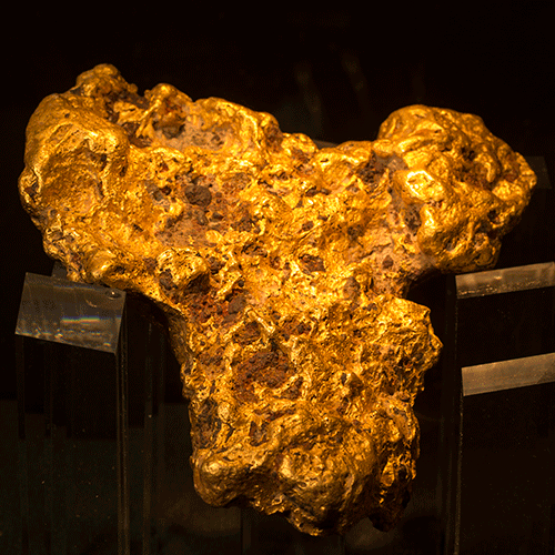 Golden beauty nugget on display at The Perth Mint.