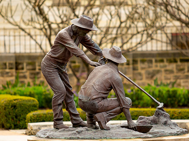 Statue at The Perth Mint.