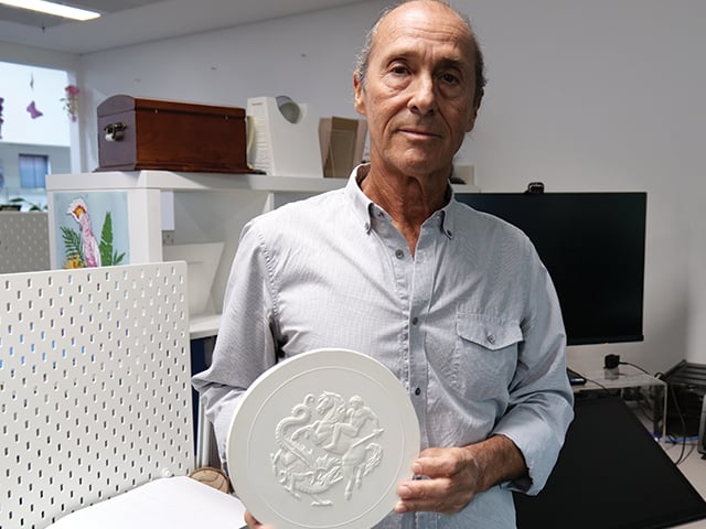 Jovan Radanovich 640X480