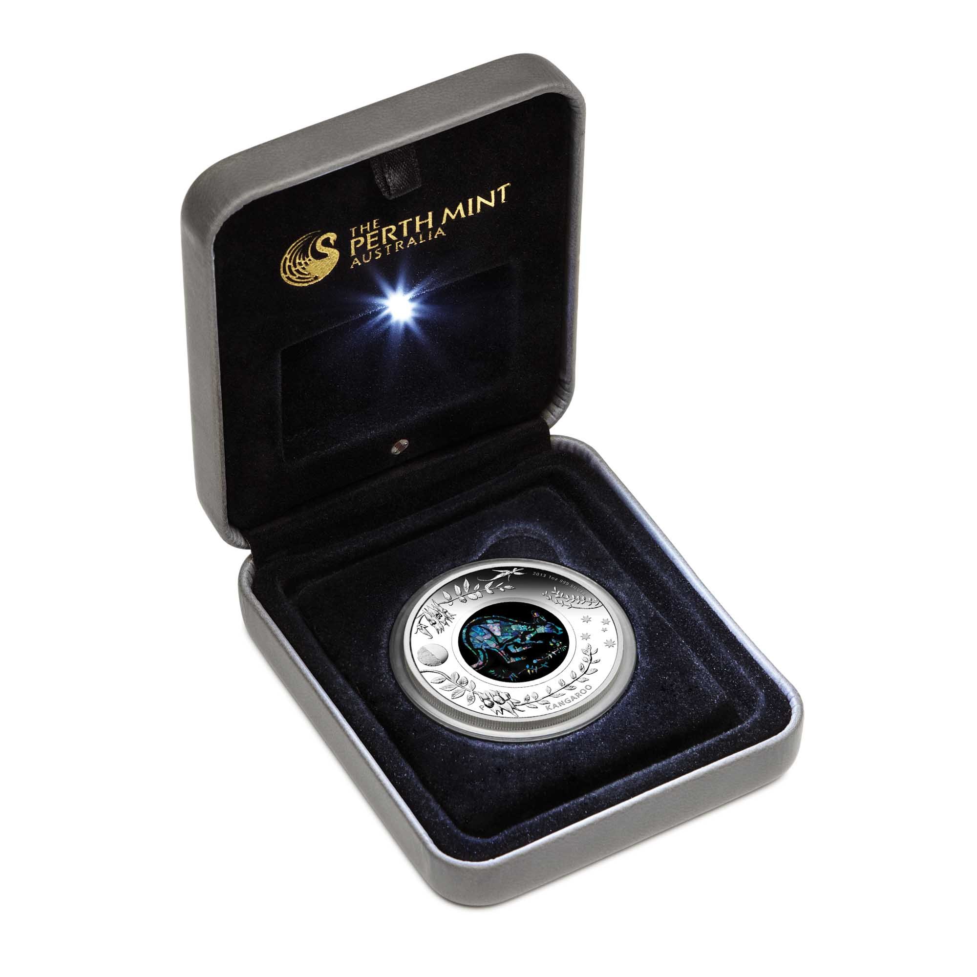 04 2013 AusKangaroo Opal Silver 1oz InCase HighRes