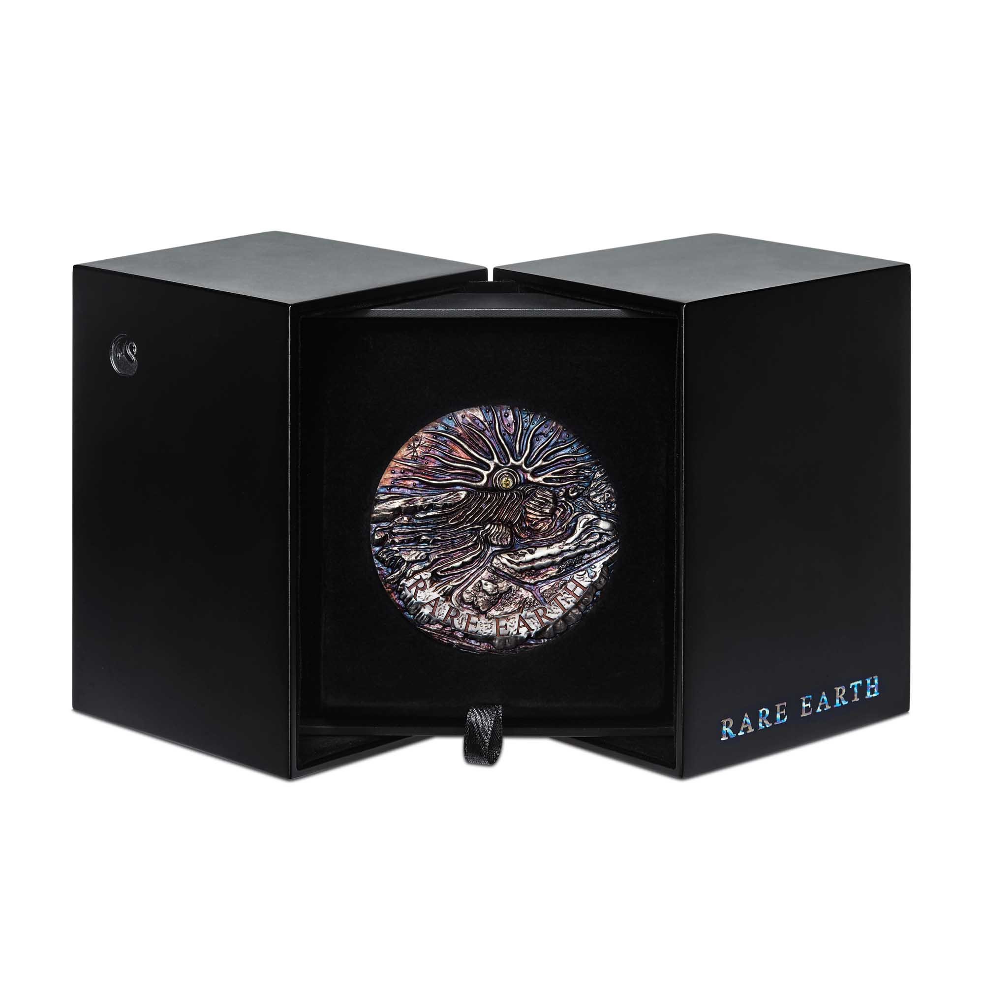 04 rare earth patina 2018 5oz silver high relief InCase