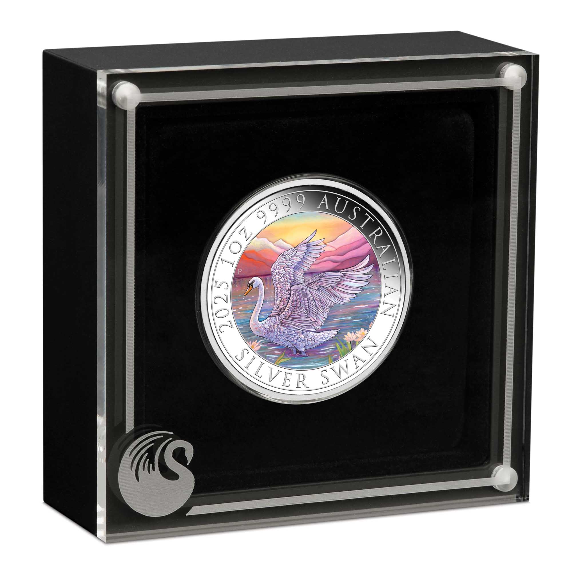 06 2025 Swan 1oz Silver Bullion Coloured Coin in case HighRes