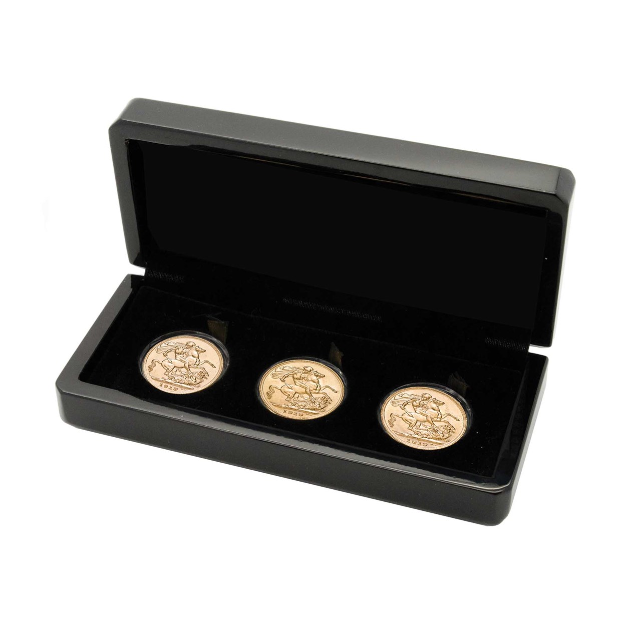 00 10492   1919 Gold Sovereign Trio Case deep etched