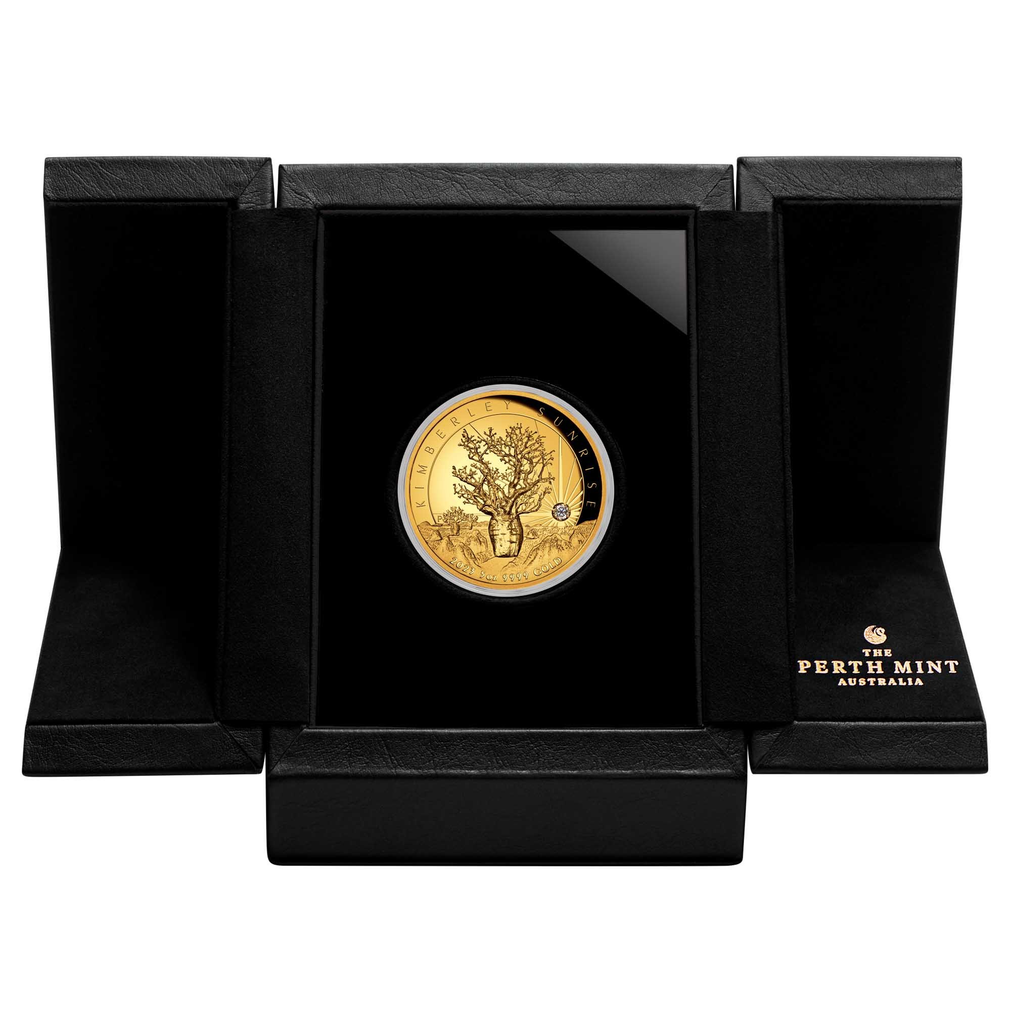 04 Kimberley Sunrise 2023 5oz Gold Proof Coin with Diamond Coin In Case HighRes