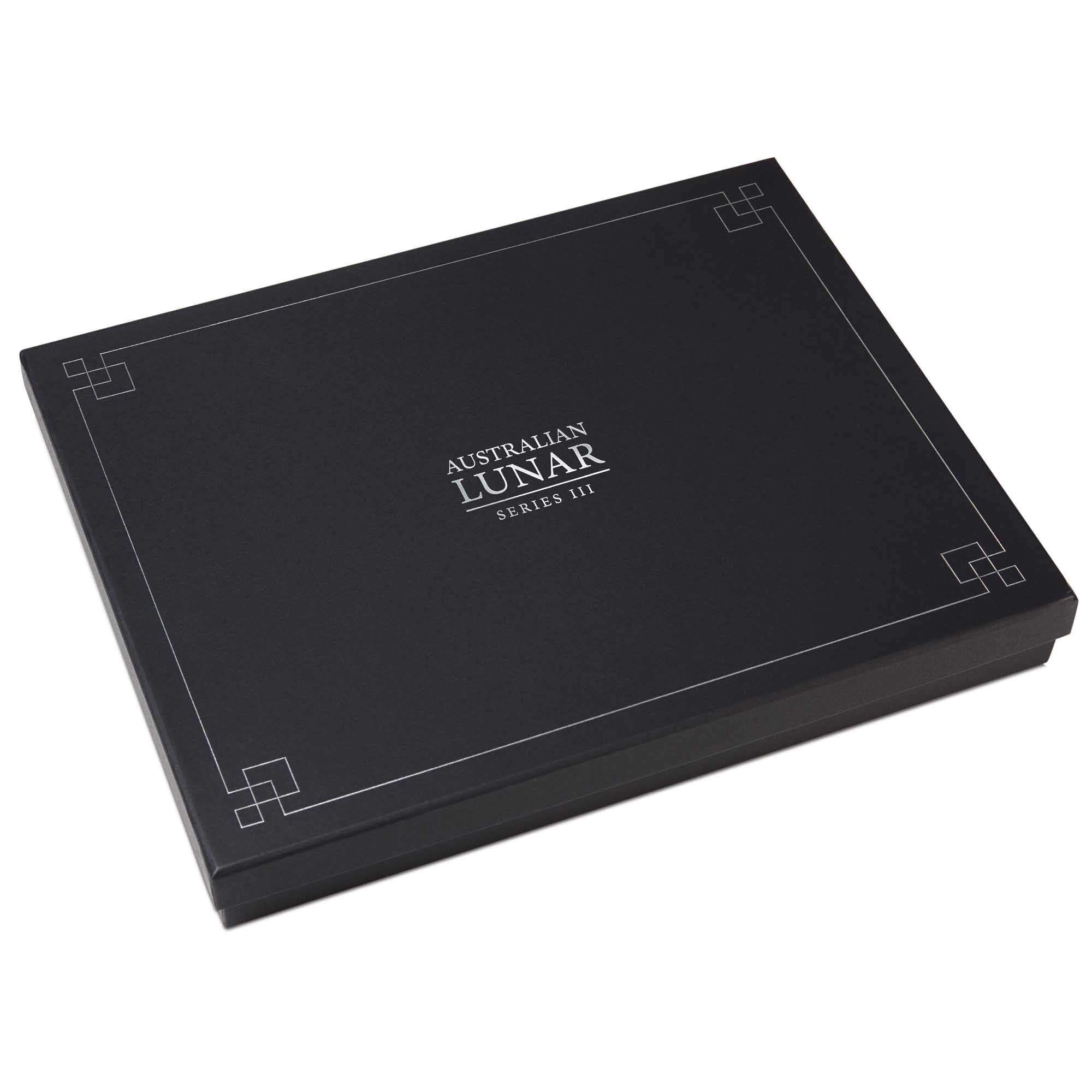 02 Lunar Box Closed HighRes