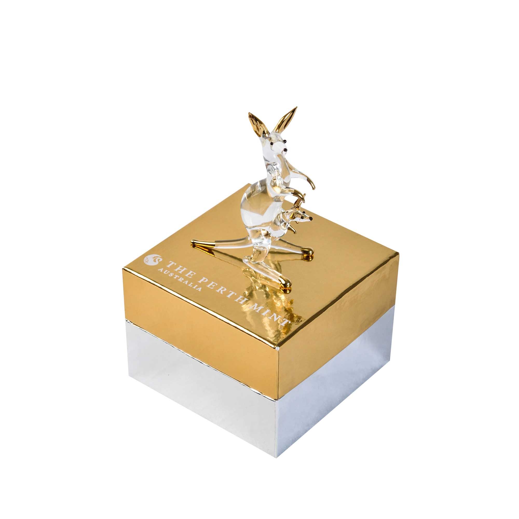 01 gift of glass australian kangaroo with joey