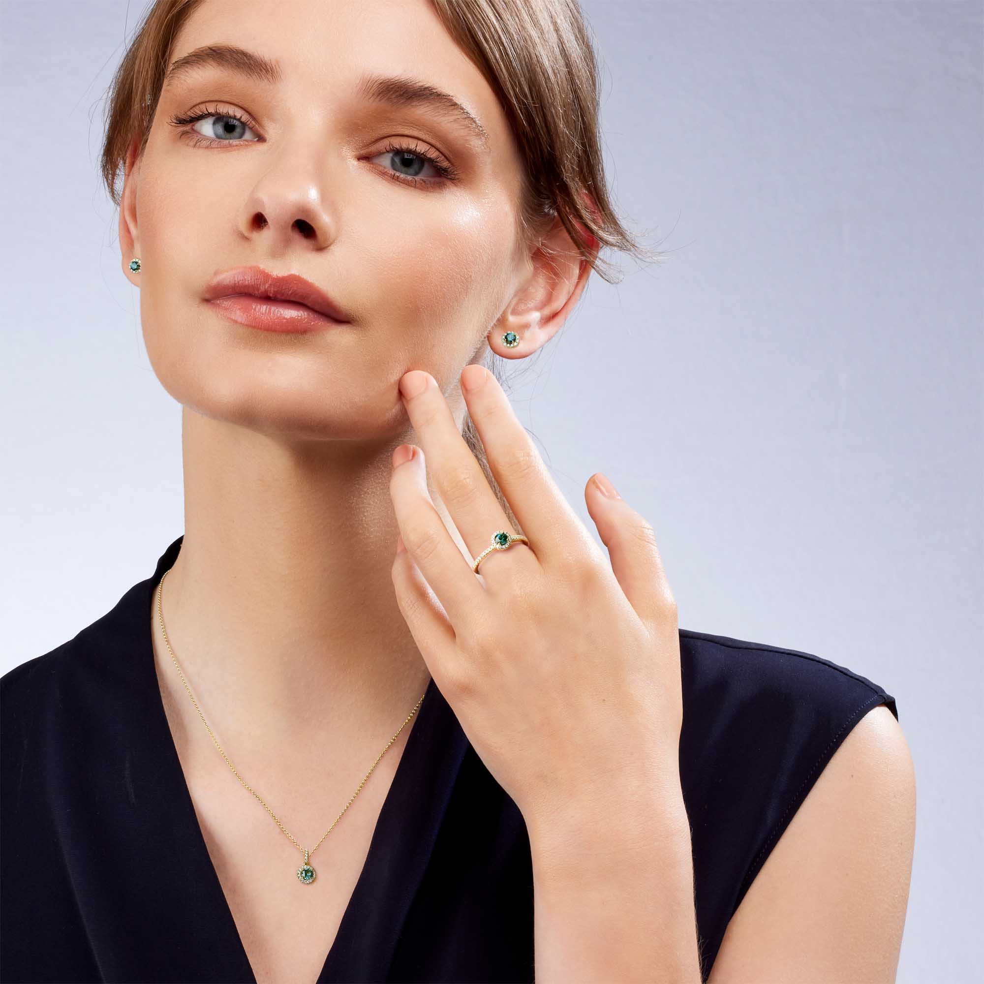 3 NE250401 Delphine Sapphire and Diamond Necklace Model