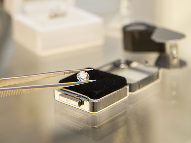 Select your gemstone