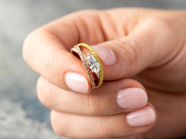 Mixed metal ring 640X480